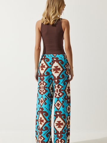 Happiness İstanbul Široke hlačnice Hlače | zelena barva