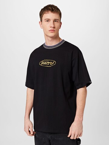 Grimey Shirt in Black: front