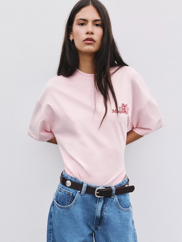 Tricou de la Pull&Bear pe roz