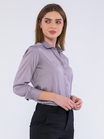 Basics and More Blouse ' Abby ' in Purple