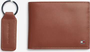 Porte-monnaies TOMMY HILFIGER en marron : devant