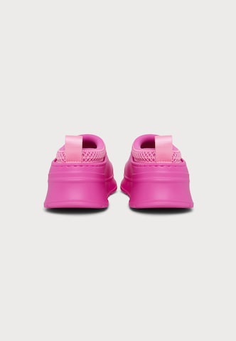 UGG Classic Flats 'Tazz' in Pink