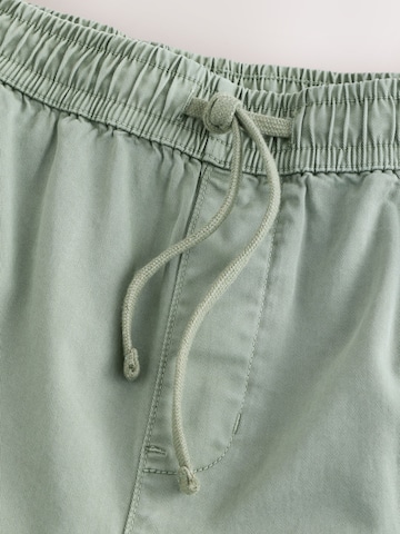 Largi Pantaloni de la Next pe verde