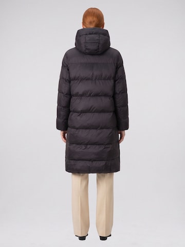 No. 1 Como Winter Coat in Black