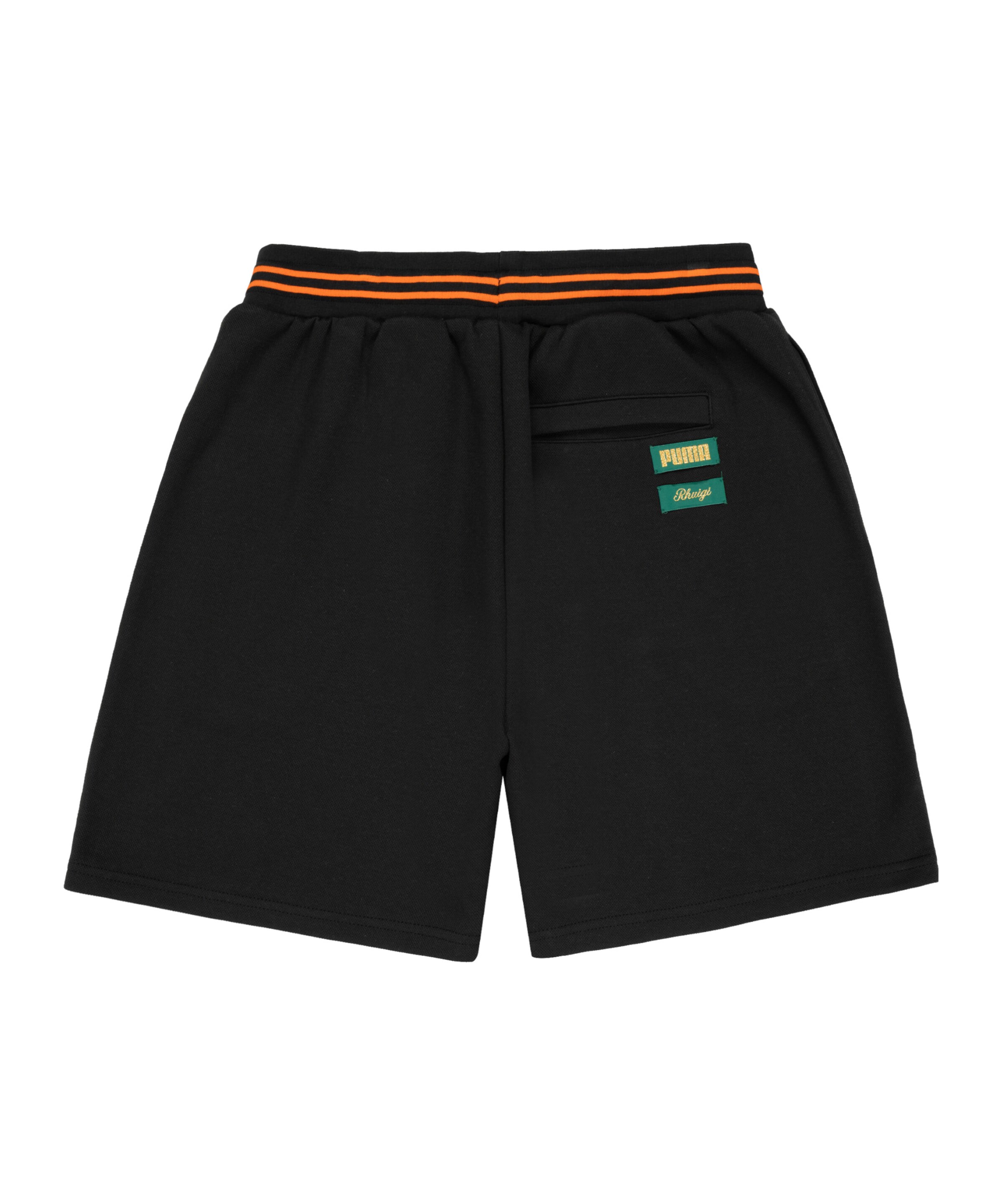 PUMA Loosefit Sportshorts in Schwarz