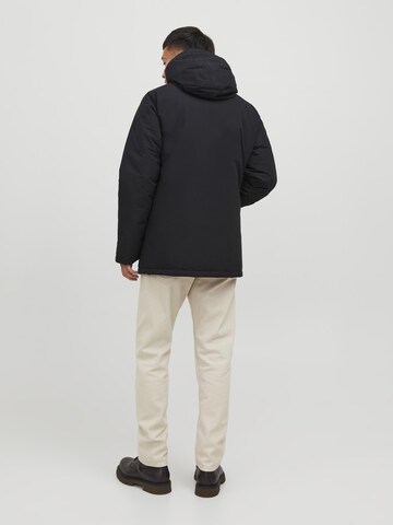 melns JACK & JONES Starpsezonu parka 'Loop'