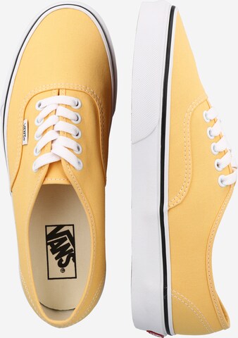 Baskets basses 'Authentic' VANS en jaune