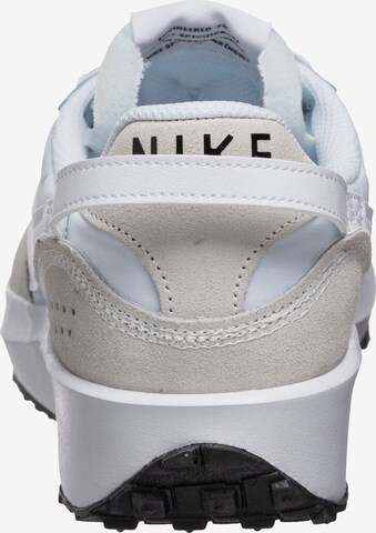 Baskets basses 'Waffle Debut' Nike Sportswear en blanc