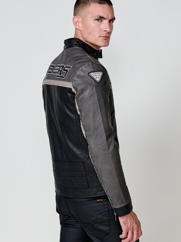 KOROSHI - Casaco meia-estação em preto