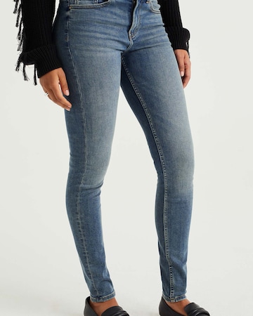 WE Fashion Skinny Jeans in Blauw: voorkant