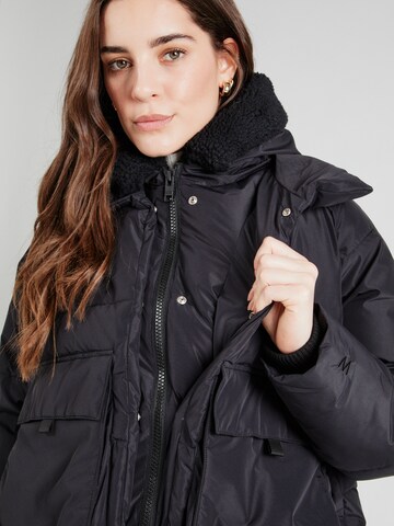 Embassy of Bricks and Logs Jacke 'Chicago' in Schwarz