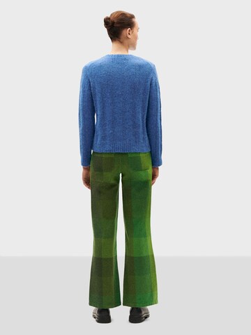 Pullover 'Layan' di Thinking MU in blu