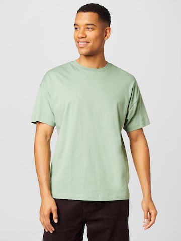 T-Shirt 'Essentials' WESTMARK LONDON en vert : devant