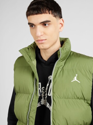 Jordan Vest in Green