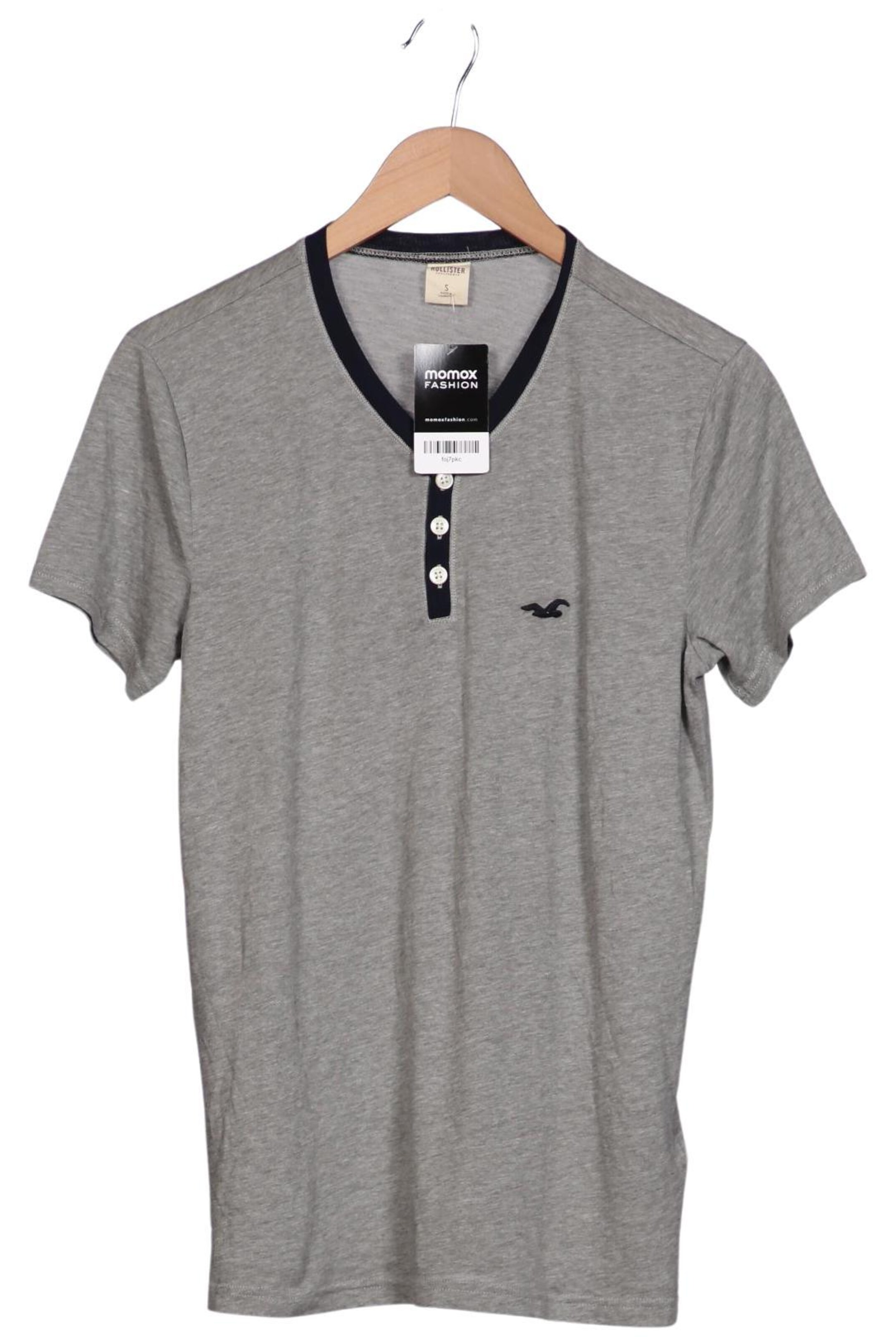 HOLLISTER Shirt in S in Grey: front