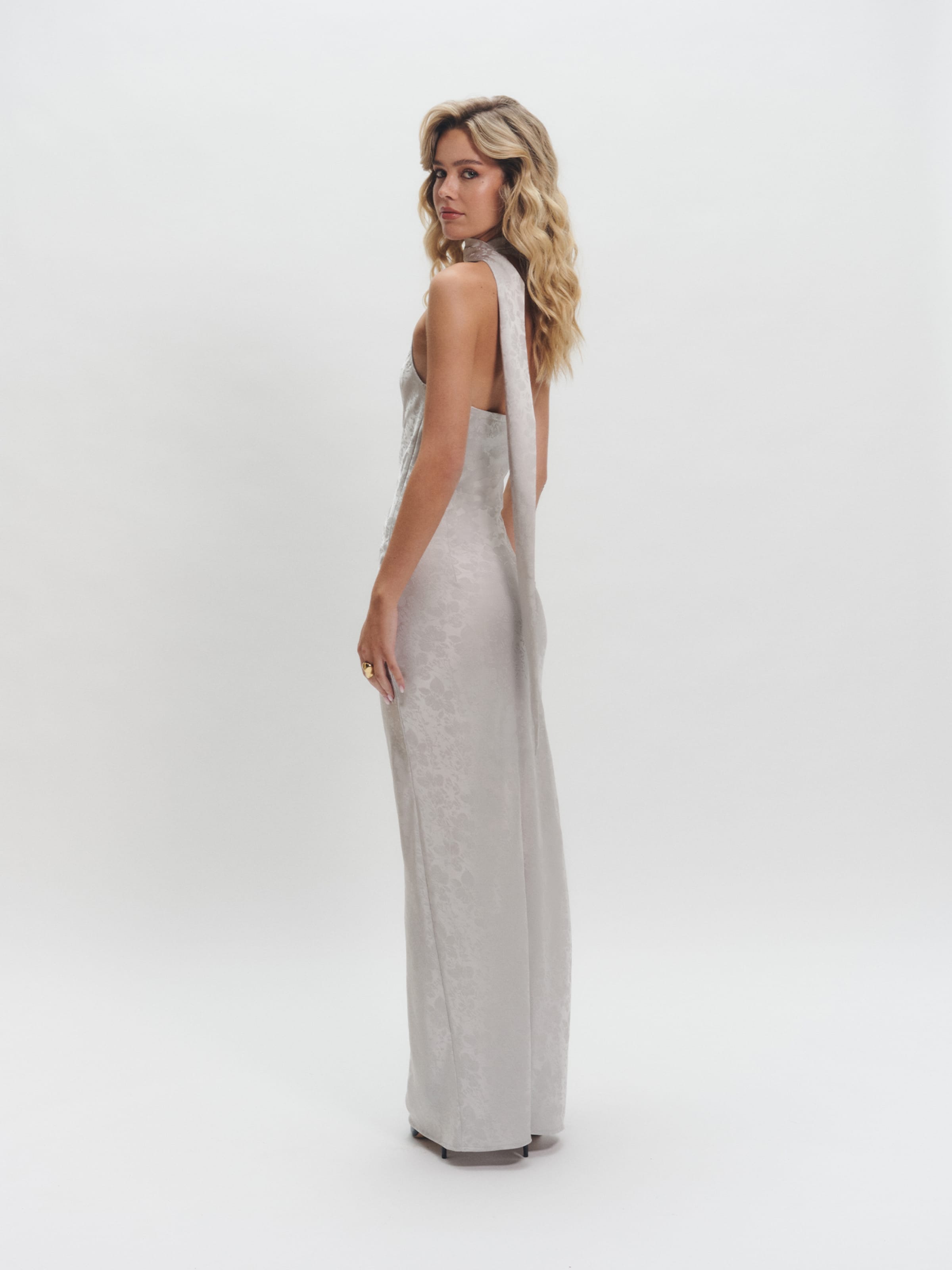 millane Dress 'Ilona' in Grey, Silver Grey | ABOUT YOU
