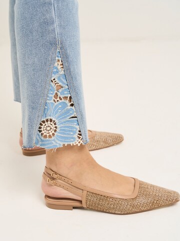 Camomilla Italia Flared Jeans 'Dilan' in Blauw