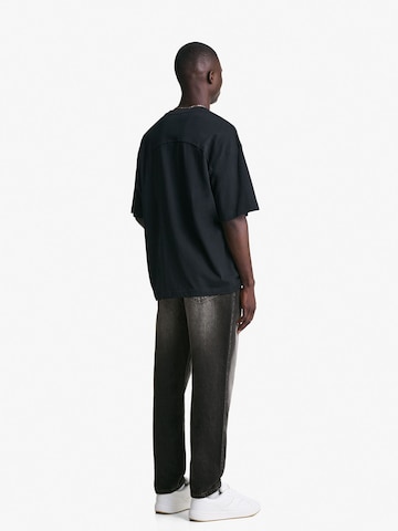 Bershka Loose fit Jeans in Black