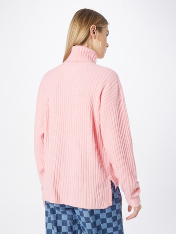 Pullover di Tommy Jeans in rosa