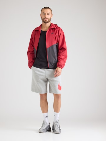 Nike Sportswear Jacke in Rot