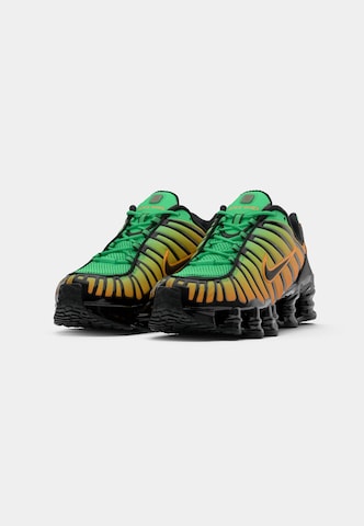 Nike Sportswear Ниски маратонки 'SHOX' в зелено