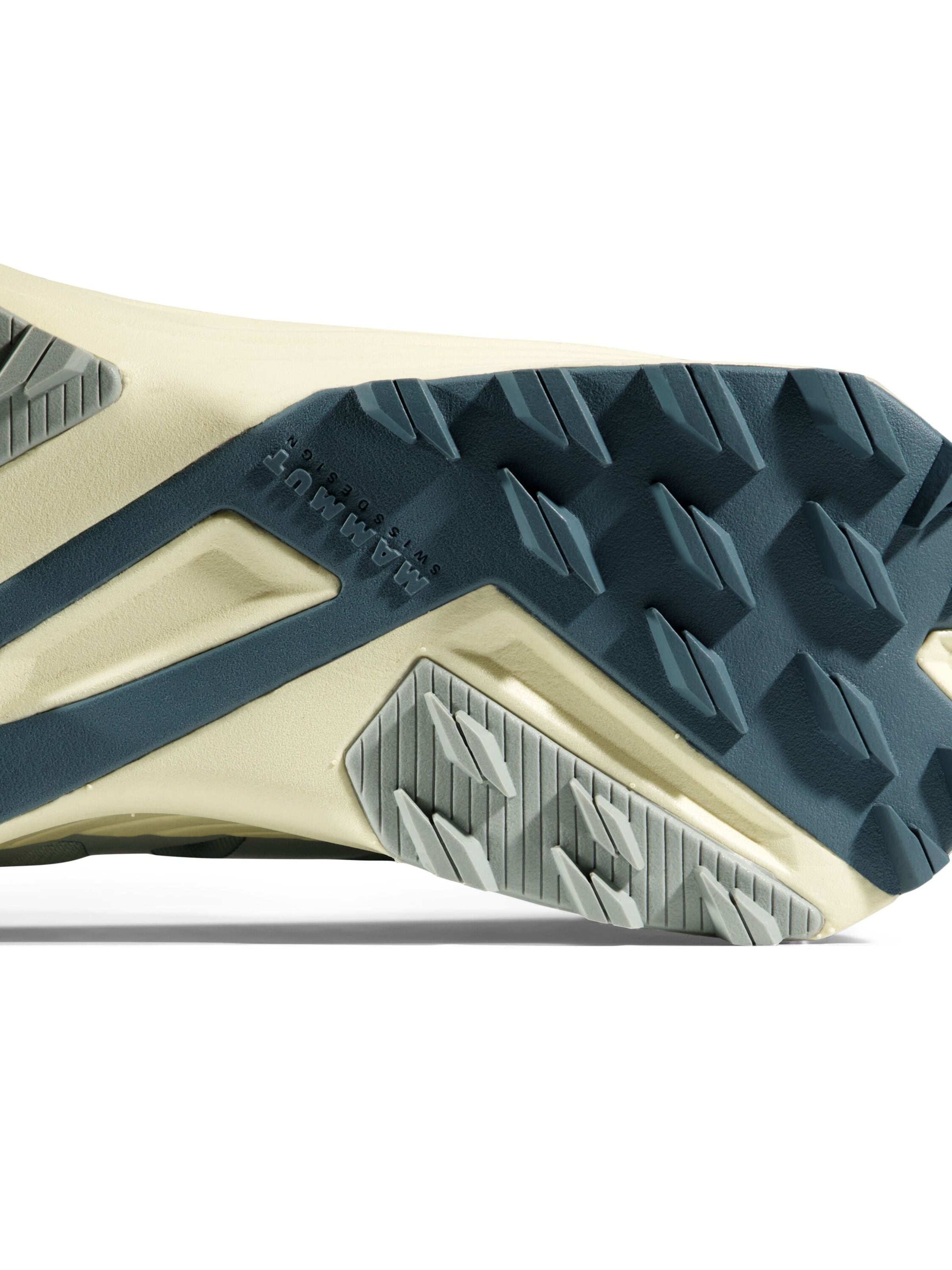 MAMMUT Running Shoes 'Saentis' in Green