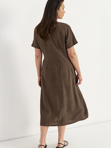Cellbes of Sweden Kleid aus Leinen- und Viskosemischung in Braun