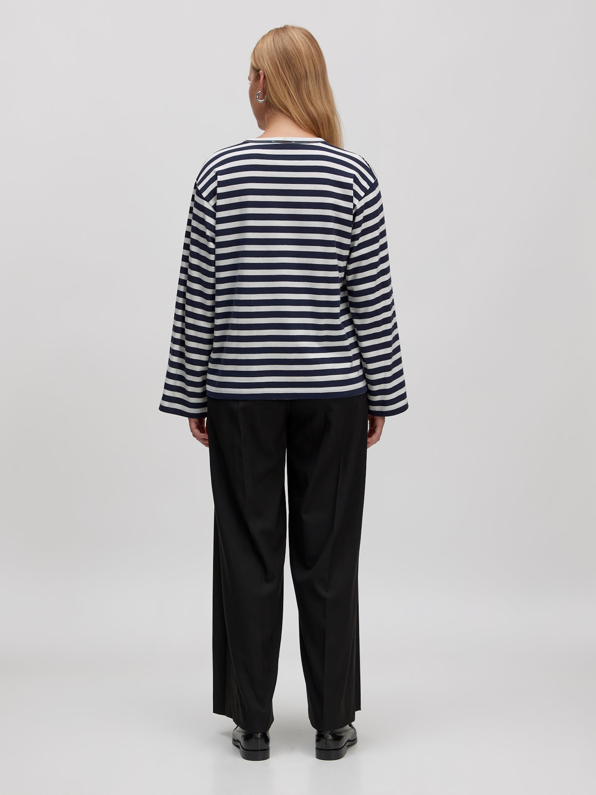 EDITED Producten Shirt 'Verlee' Blauw