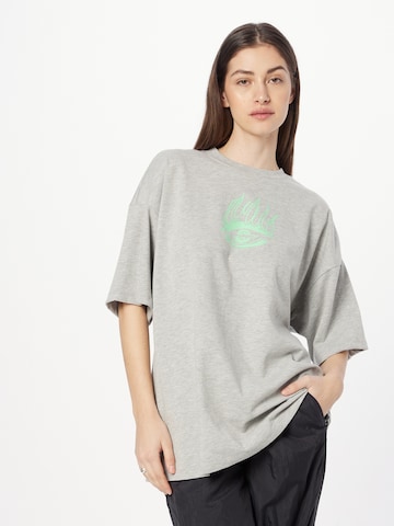 VIERVIER T-shirt 'Selin' i grå: framsida