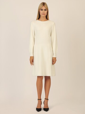 APART Knitted dress in White