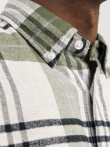 JACK & JONES Regular fit Button Up Shirt in Green