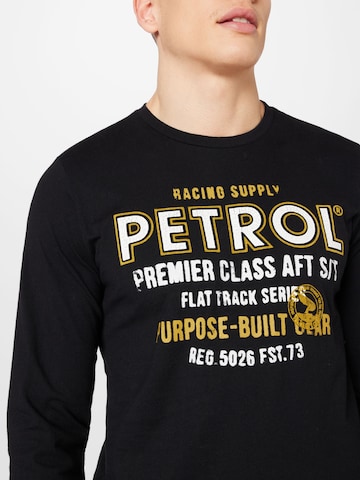 Petrol Industries Тениска в черно