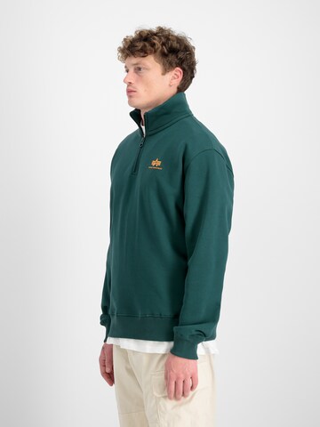 ALPHA INDUSTRIES Sweatshirt in Green