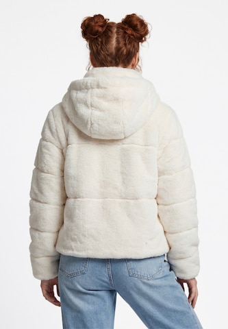 taddy - Chaqueta de entretiempo 'Fashion Look' en blanco