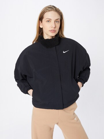 Nike Sportswear Jacke in Schwarz: predná strana