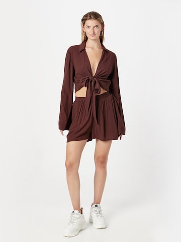 Pantalons de tailleur Misspap en marron : devant