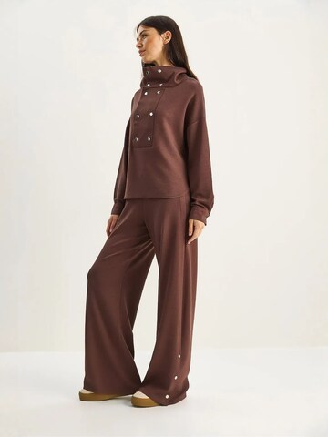 Bianco Lucci - Calças de fato em castanho