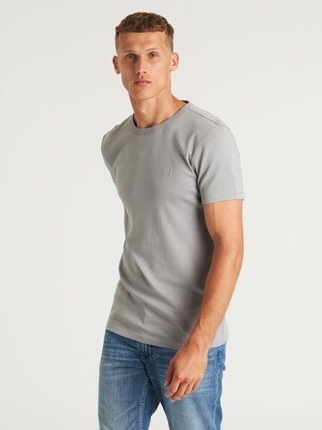 CHASIN' Shirt 'Base-B' in Grijs