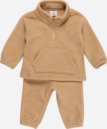 GAP Set in Brown: front
