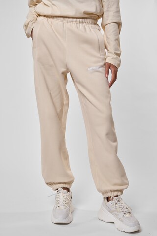 Alife and Kickin Tapered Hose 'PlutoAK' in Beige: predná strana