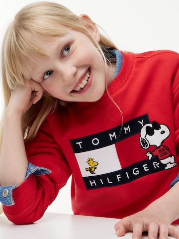 TOMMY HILFIGER Sweatshirt 'PEANUTS' in Rood