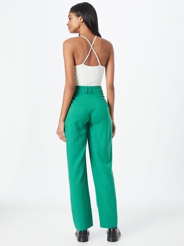 Pepe Jeans Regular Pleat-Front Pants 'FATIMA' in Green