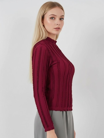 Bigdart Blouse in Red