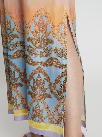 Robe Ana Alcazar en mélange de couleurs