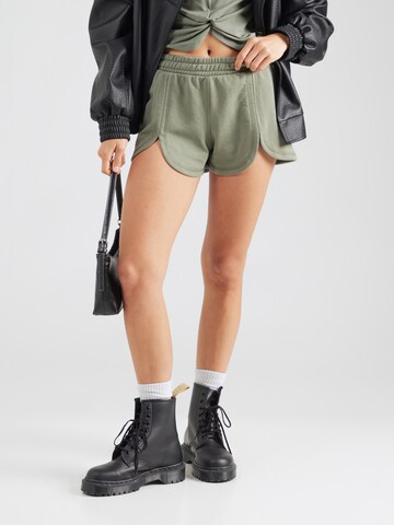 Regular Pantalon 'Frej' ABOUT YOU en vert : devant