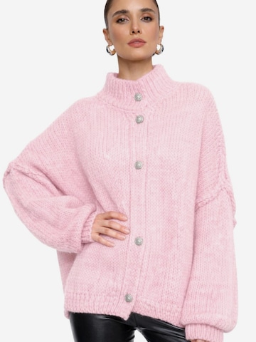 Worldclassca Oversized Cardigan 'Strickjacke mit Knopf' in Pink: front
