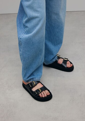 Mule SACHA en noir