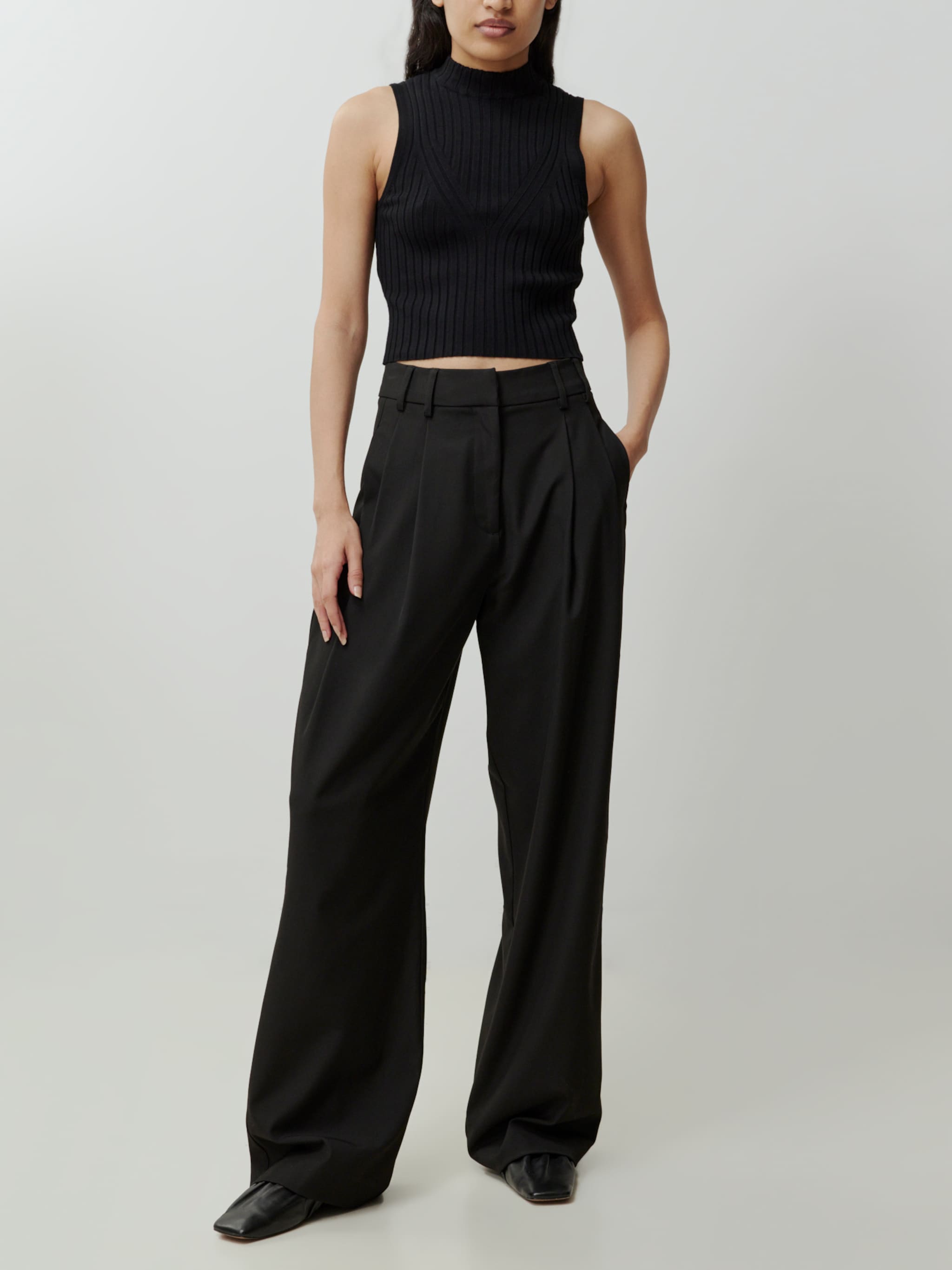 EDITED Producten Top 'Lynara' Zwart