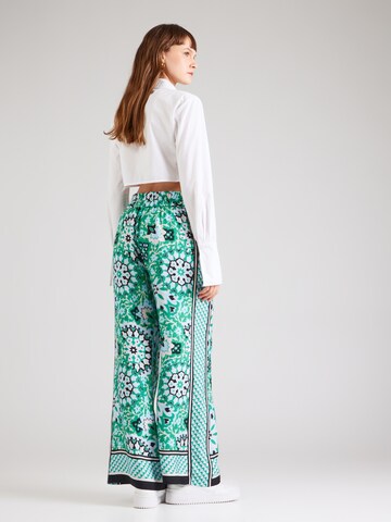 COMMA Wide leg Trousers in Green