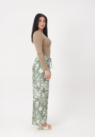 Wide leg Pantaloni di Elara in verde